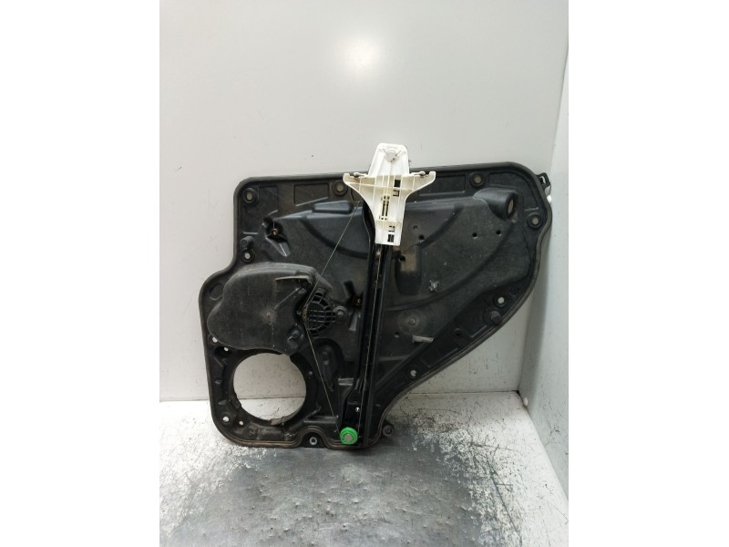 Recambio de elevalunas delantero izquierdo para volkswagen golf vi (5k1) advance referencia OEM IAM 5K4839729J 5K4839461 5P