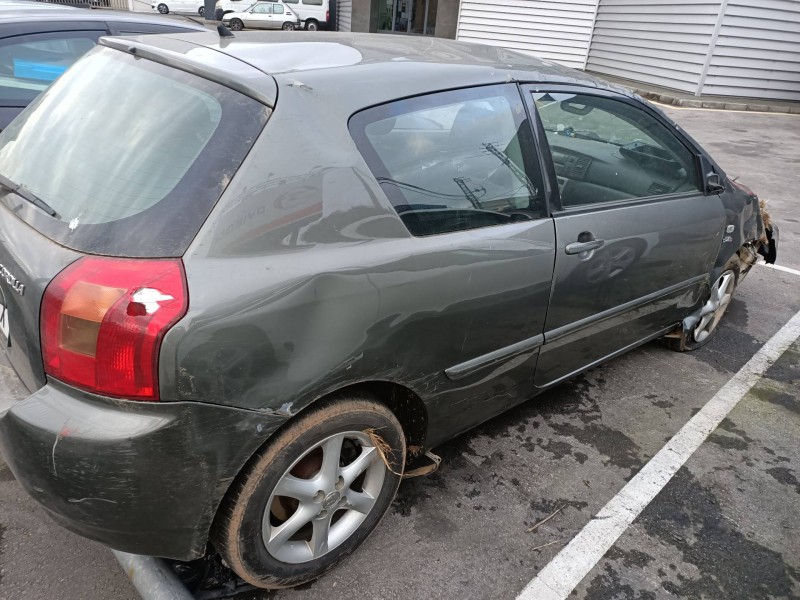 toyota corolla (e12) del año 2022