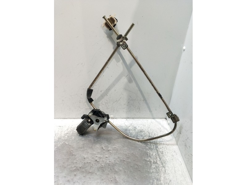 Recambio de elevalunas delantero derecho para renault 19 ii (b/c53_) 1.9 d (b/c53j) referencia OEM IAM  5P 