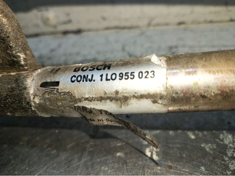 Recambio de motor limpia delantero para seat toledo i (1l2) 2.0 i referencia OEM IAM 1L0955023  