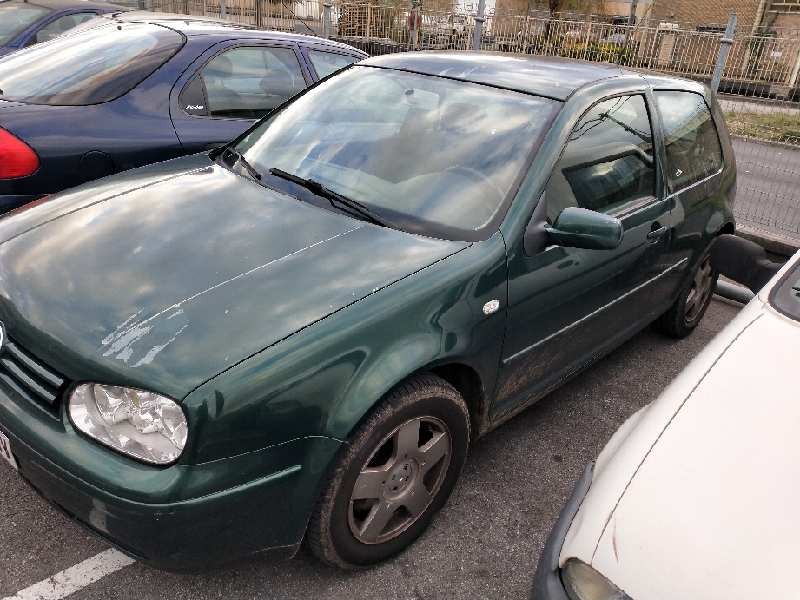volkswagen golf iv berlina (1j1) del año 1999