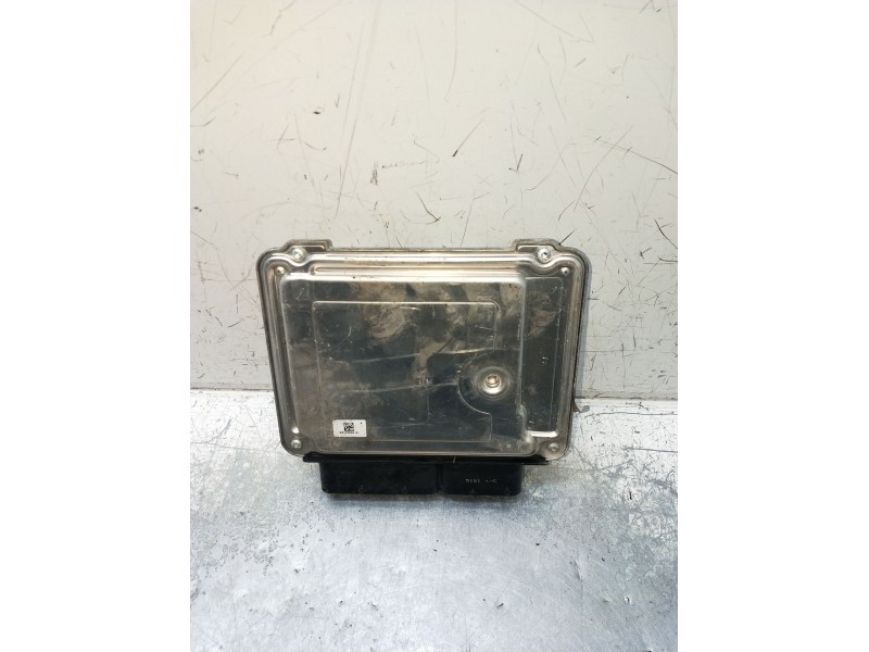 Recambio de centralita motor uce para volkswagen golf vi (5k1) advance referencia OEM IAM 0281016674 03L907309R 1039S48634
