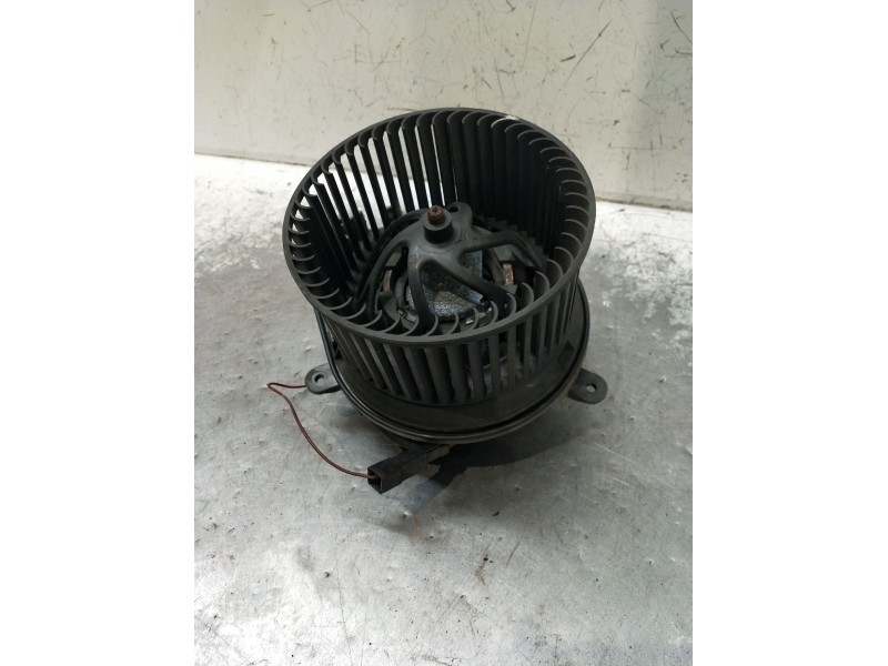 Recambio de motor calefaccion para land rover range rover (lp) dse (100kw) referencia OEM IAM 650594R  