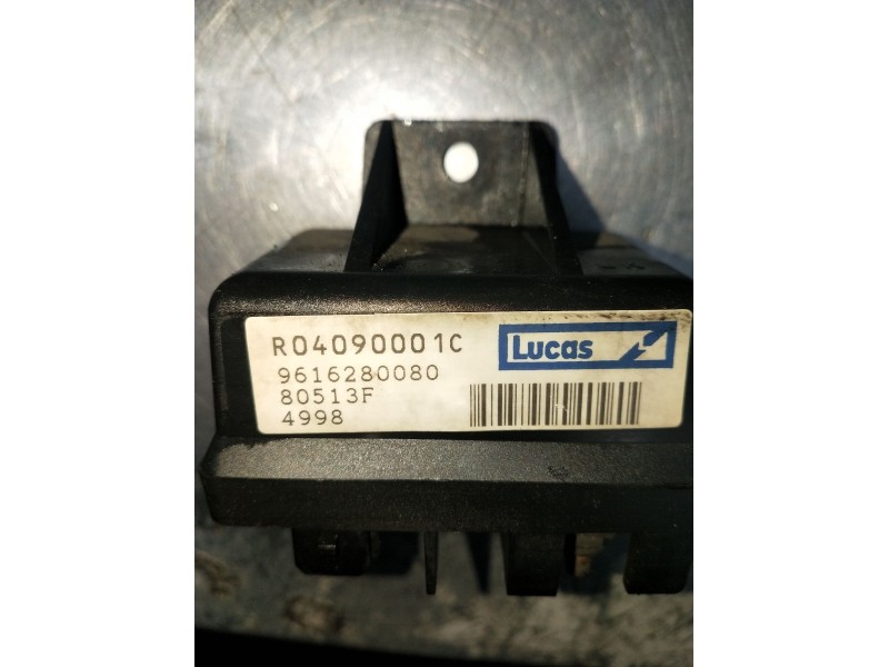 Recambio de caja precalentamiento para peugeot 206 hatchback (2a/c) 1.9 d referencia OEM IAM 9616280080 R04090001C 