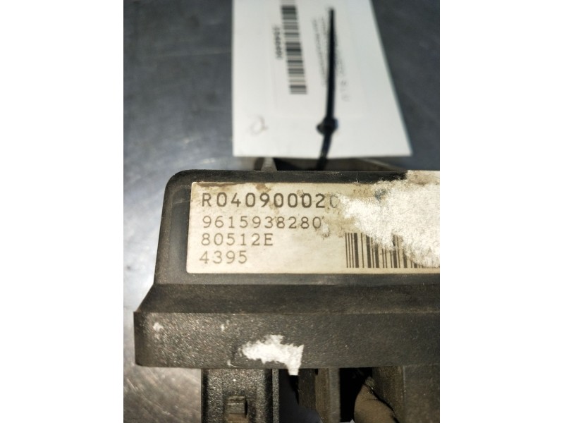 Recambio de caja precalentamiento para citroën c15 station wagon 1.1 referencia OEM IAM 9615938280 R040900020 80512E