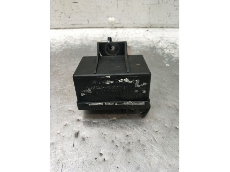 Recambio de caja precalentamiento para citroën zx 19 td referencia OEM IAM 0281003005  