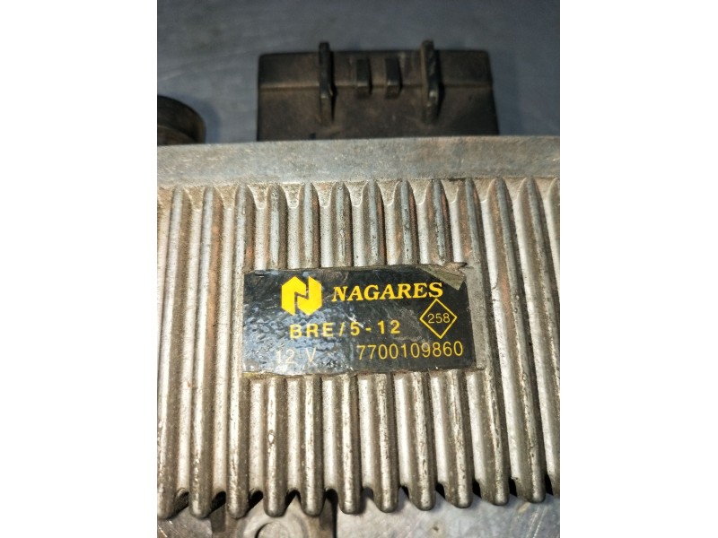 Recambio de caja precalentamiento para renault kangoo (f/kc0) rapid referencia OEM IAM 7700109860  