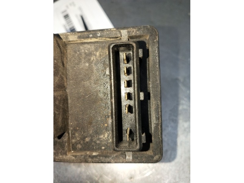 Recambio de caja precalentamiento para peugeot 206 berlina xt referencia OEM IAM 0281003009  