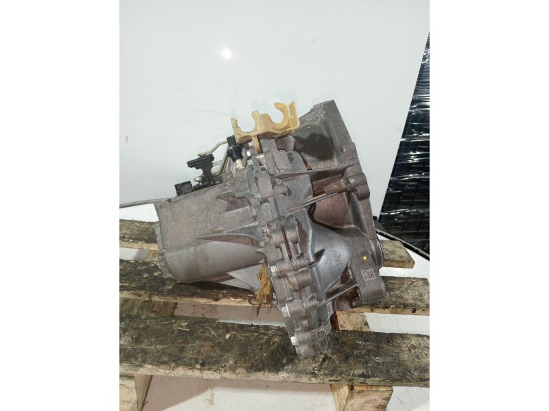 Recambio de caja cambios para ford puma referencia OEM IAM L1TR7002CFC T6TA1 1300120000475 6V