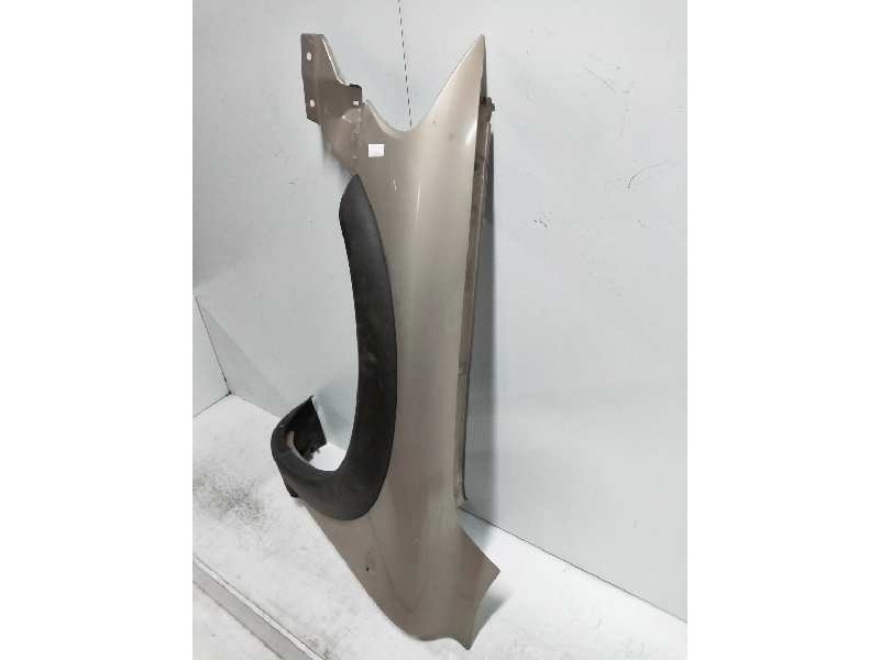 Recambio de aleta delantera izquierda para volvo v70 familiar 2.4 diesel cat referencia OEM IAM   