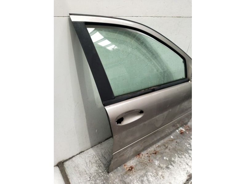 Recambio de puerta delantera derecha para mercedes-benz clase c (w203) familiar c 180 t compressor (203.246) referencia OEM IAM 