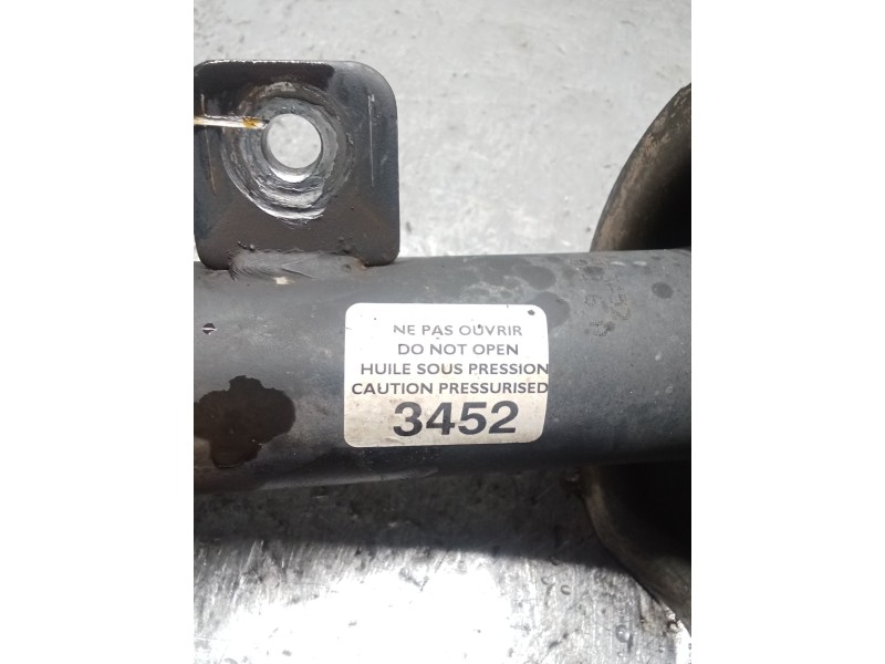Recambio de amortiguador delantero derecho para citroën c4 coupé (la_) 1.4 16v referencia OEM IAM 3452  04