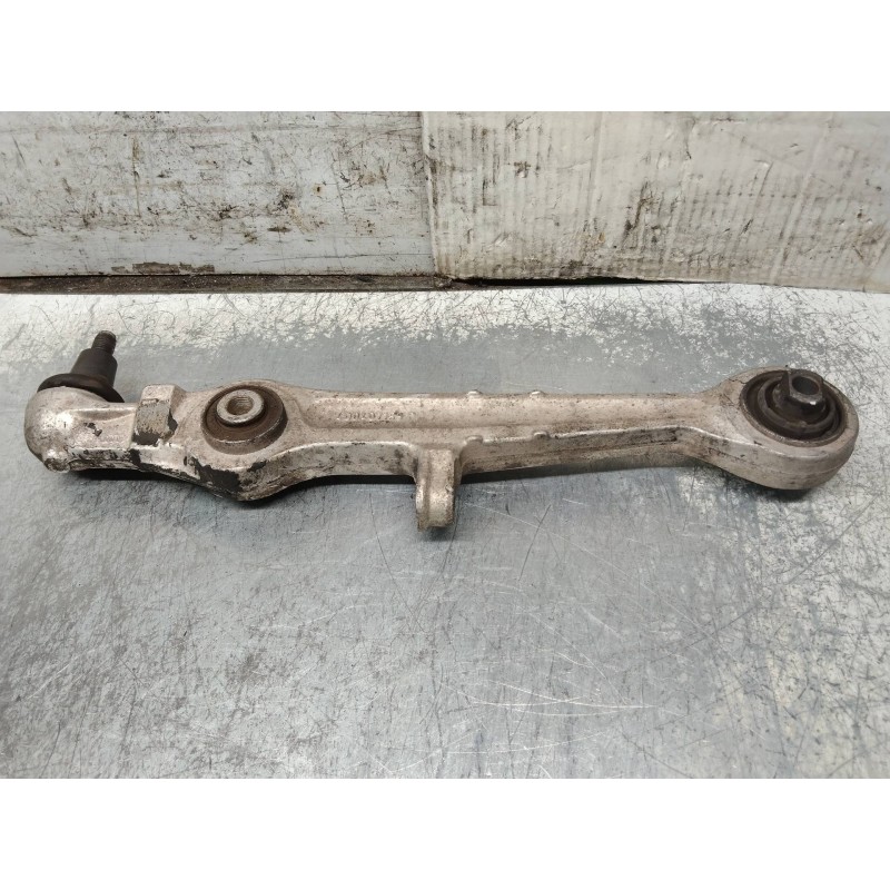 Recambio de brazo suspension inferior delantero derecho para volkswagen passat berlina (3b2) highline referencia OEM IAM 4D04071