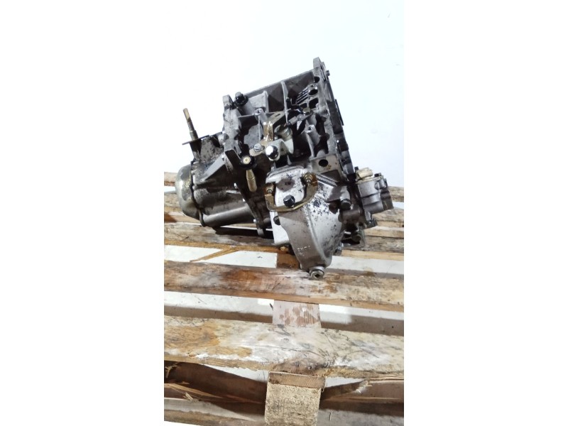 Recambio de caja cambios para peugeot 306 hatchback (7a, 7c, n3, n5) 1.9 dt referencia OEM IAM 20CL79 5V 4898055B