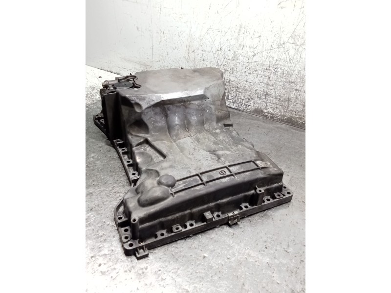 Recambio de carter para mercedes-benz clase c (w203) familiar c 180 t compressor (203.246) referencia OEM IAM A2710141002  04