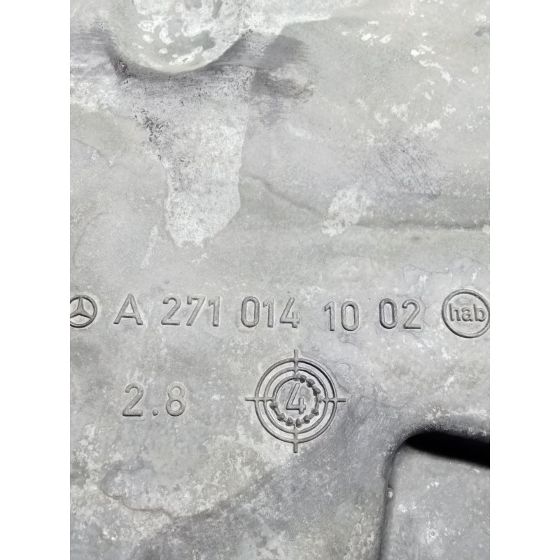 Recambio de carter para mercedes-benz clase c (w203) familiar c 180 t compressor (203.246) referencia OEM IAM A2710141002  04