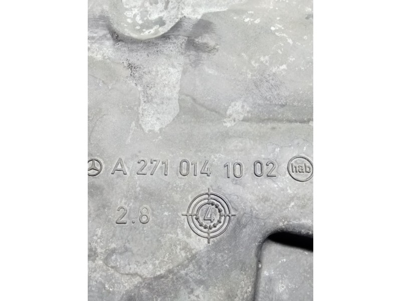 Recambio de carter para mercedes-benz clase c (w203) familiar c 180 t compressor (203.246) referencia OEM IAM A2710141002  04