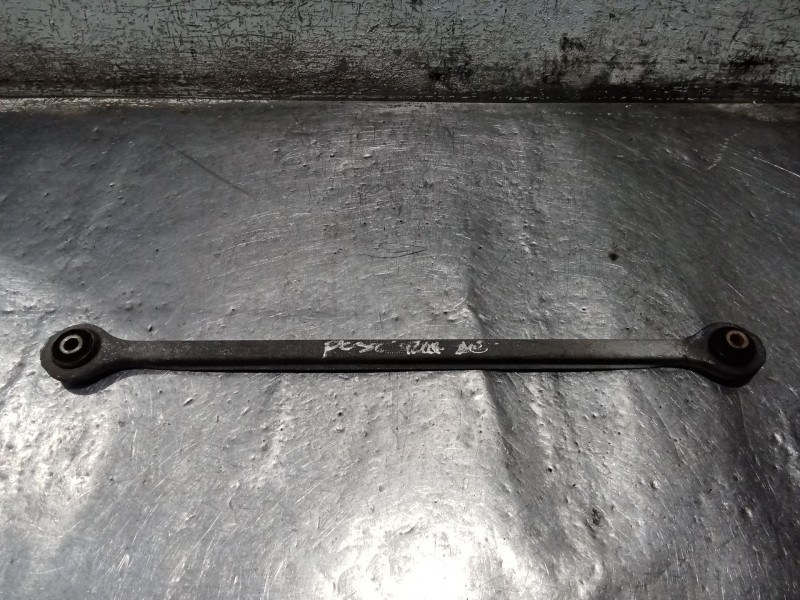 Recambio de brazo suspension superior trasero derecho para alfa romeo gt (937_) 1.9 jtd (937cxn1b) referencia OEM IAM   POSTERIO