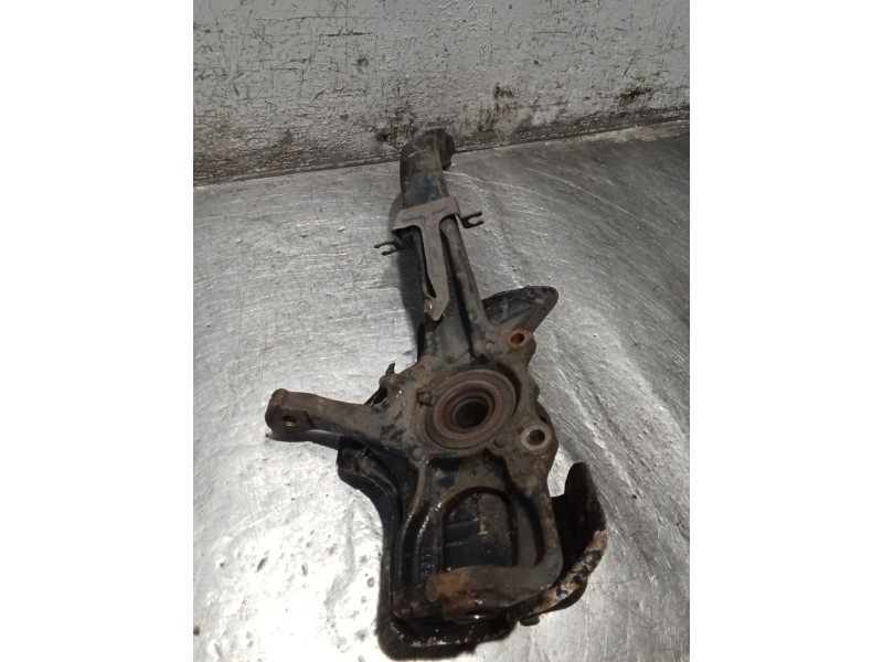 Recambio de mangueta delantera izquierda para alfa romeo gt (937_) 1.9 jtd (937cxn1b) referencia OEM IAM   