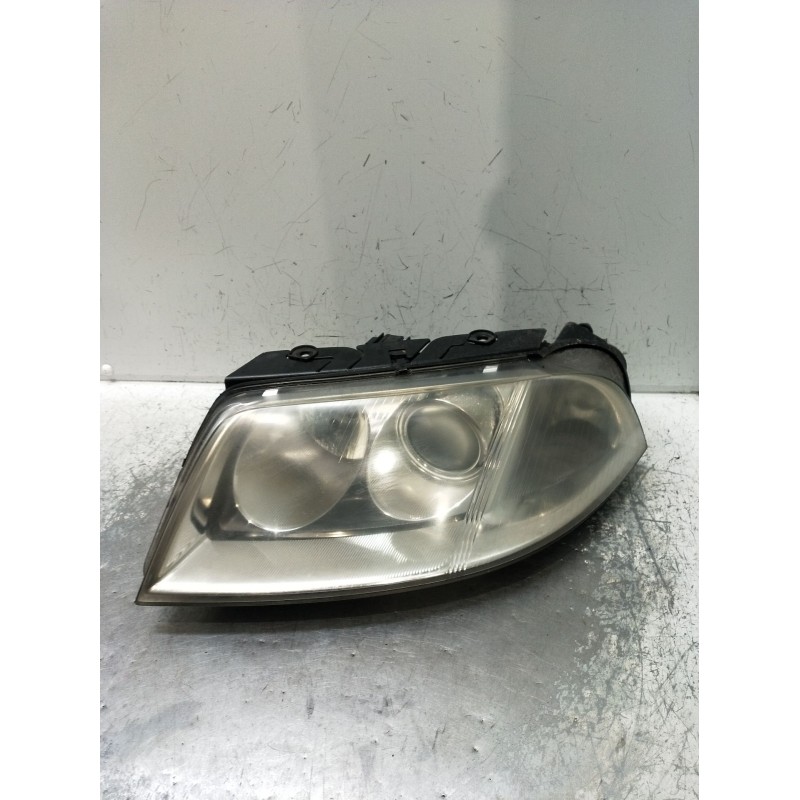 Recambio de faro izquierdo para volkswagen passat b5.5 (3b3) 1.9 tdi referencia OEM IAM 3B0941015AN 1EL00835001 