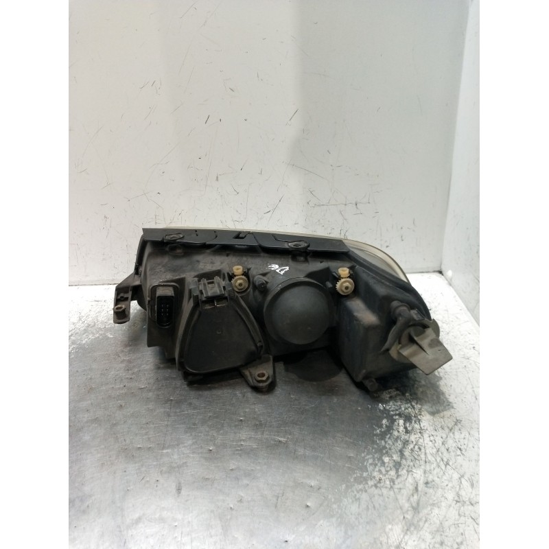 Recambio de faro derecho para volkswagen passat b5.5 (3b3) 1.9 tdi referencia OEM IAM 3B0941016AN  1EL00835002