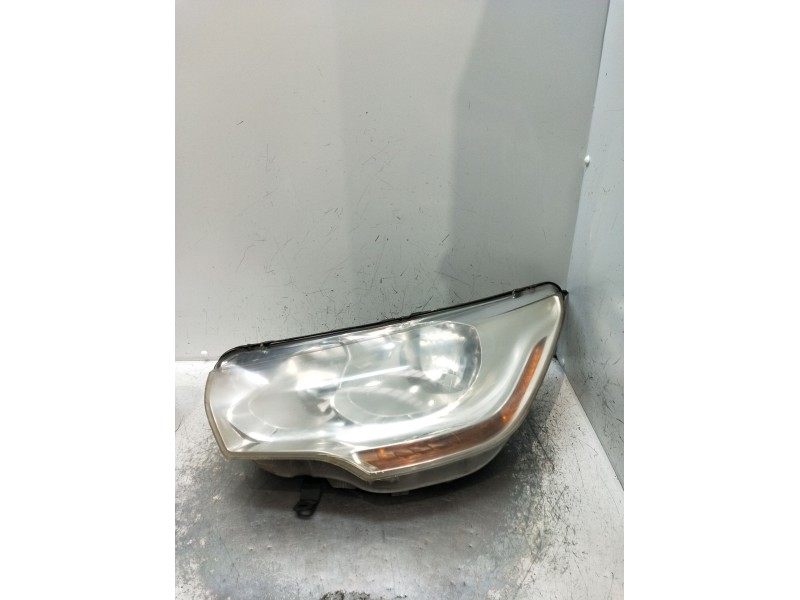 Recambio de faro izquierdo para citroën c4 lim. seduction referencia OEM IAM  PARA PULIR 