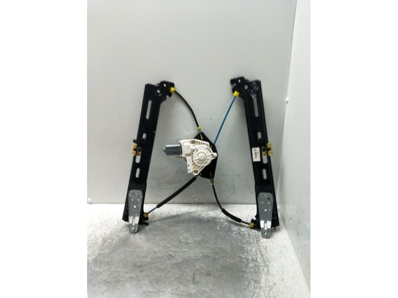 Recambio de elevalunas trasero derecho para seat alhambra (710, 711) 2.0 tdi referencia OEM IAM 8K0959801B 5P 1101919810200