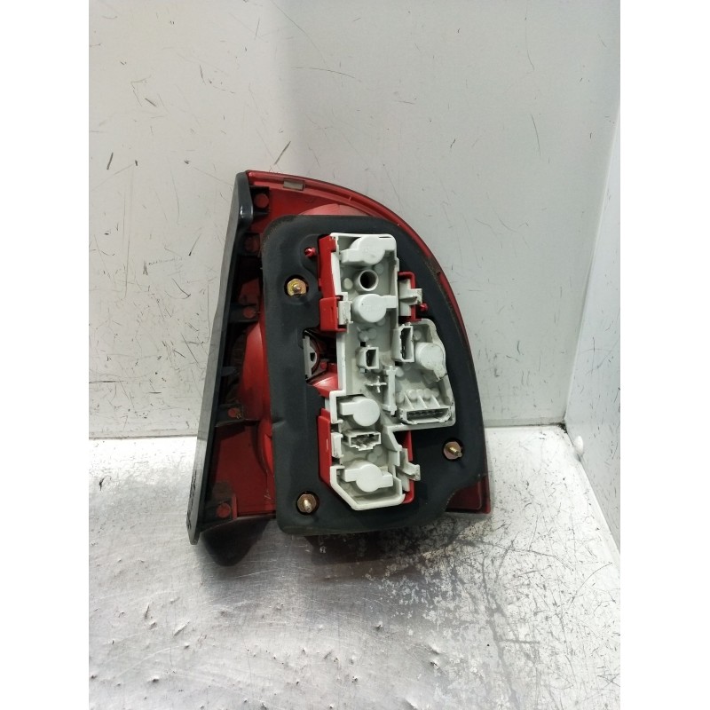 Recambio de piloto trasero izquierdo para volkswagen passat b5.5 (3b3) 1.9 tdi referencia OEM IAM   