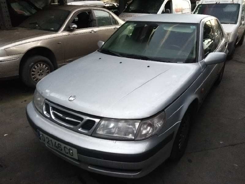 saab 9-5 sedán del año 1998