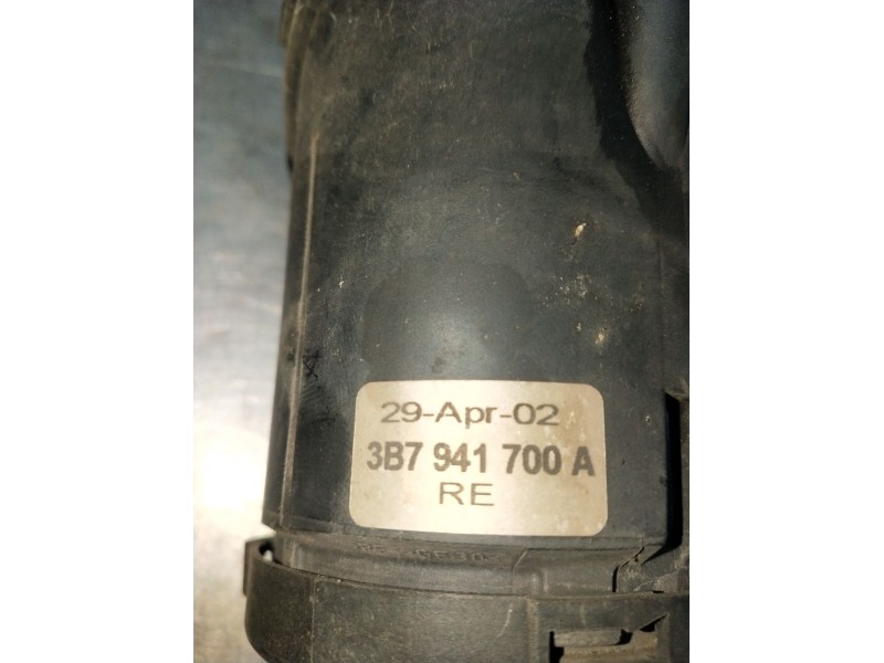 Recambio de faro antiniebla derecho para volkswagen passat b5.5 (3b3) 1.9 tdi referencia OEM IAM 3B7941700A  