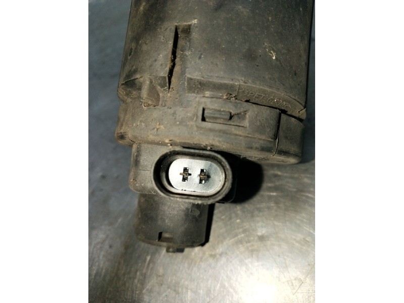 Recambio de faro antiniebla izquierdo para volkswagen passat b5.5 (3b3) 1.9 tdi referencia OEM IAM 3B7941699A  