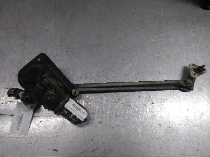 Recambio de motor limpia delantero para mitsubishi canter 01/99  ki 35 cabina individual (comfort) referencia OEM IAM   