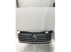 Recambio de rejilla delantera para volkswagen passat b5.5 (3b3) 1.9 tdi referencia OEM IAM   
