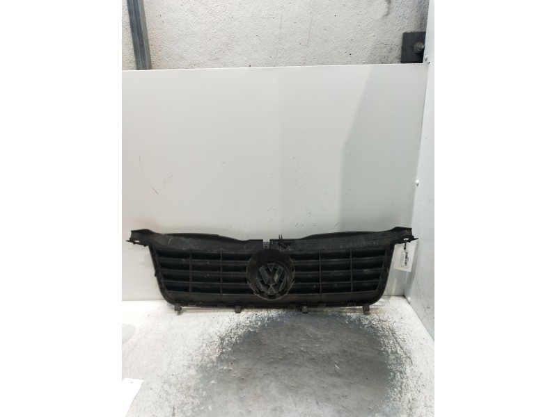 Recambio de rejilla delantera para volkswagen passat b5.5 (3b3) 1.9 tdi referencia OEM IAM   
