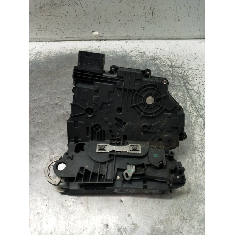 Recambio de motor cierre centralizado trasero derecho para seat alhambra (710, 711) 2.0 tdi referencia OEM IAM 7N0839016C 5P 