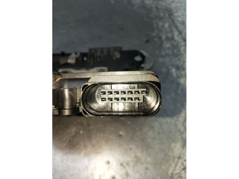 Recambio de motor cierre centralizado trasero derecho para seat alhambra (710, 711) 2.0 tdi referencia OEM IAM 7N0839016C 5P 