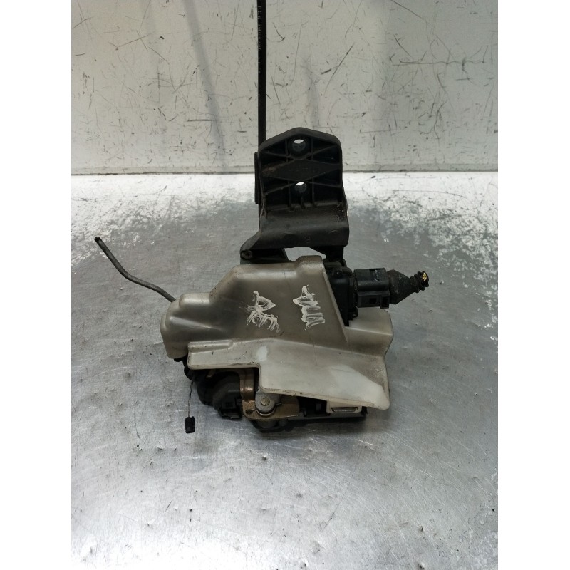 Recambio de motor cierre centralizado trasero derecho para volkswagen passat b5.5 (3b3) 1.9 tdi referencia OEM IAM  5P 