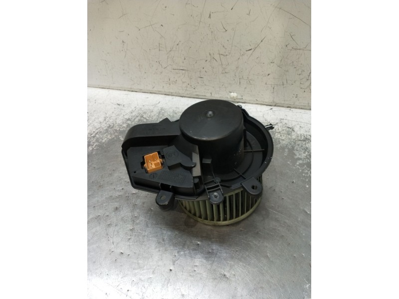 Recambio de motor calefaccion para volkswagen passat b5.5 (3b3) 1.9 tdi referencia OEM IAM 740221233F  