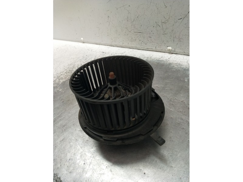 Recambio de motor calefaccion para seat alhambra (710, 711) 2.0 tdi referencia OEM IAM 3C0907521F CZ2468105384 F011500081