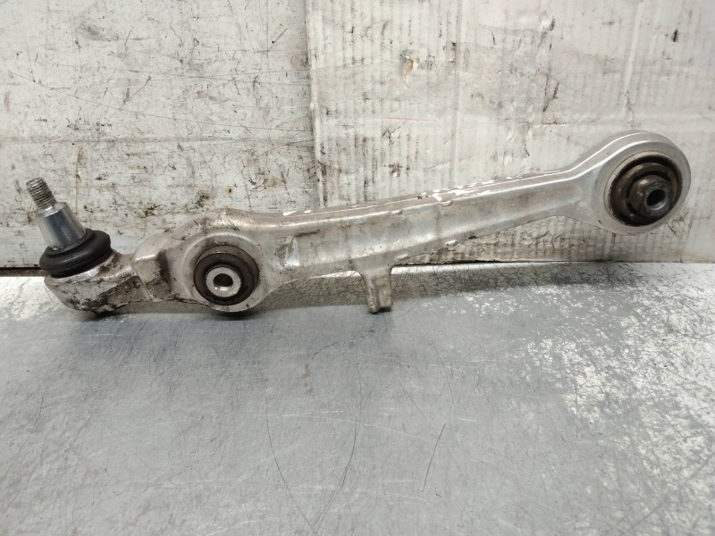 Recambio de brazo suspension inferior delantero izquierdo para volkswagen passat berlina (3b2) highline referencia OEM IAM   