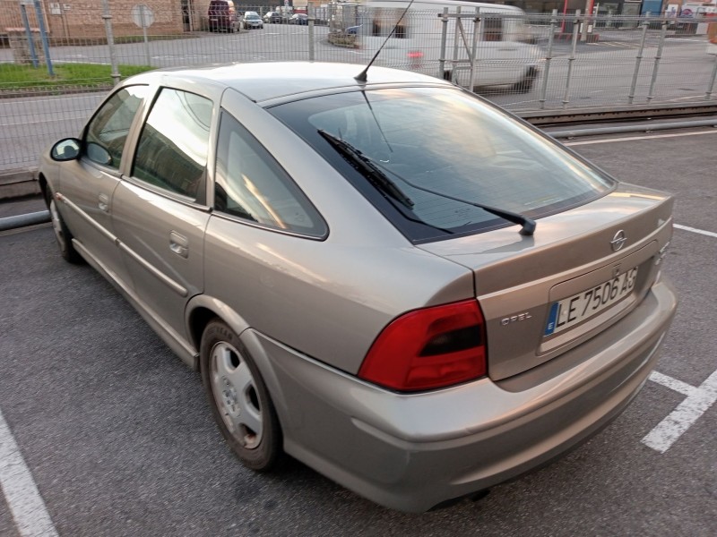opel vectra b hatchback (j96) del año 1999