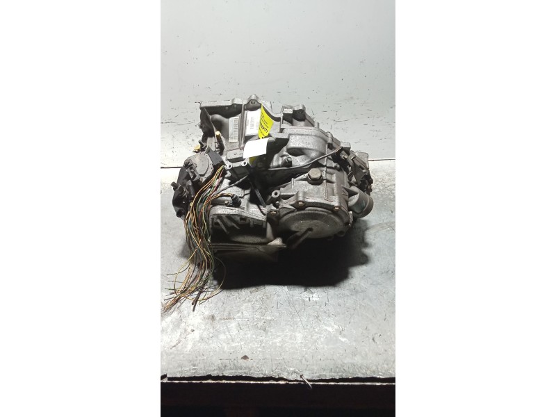 Recambio de caja cambios para volvo v70 familiar 2.4 20v turbo cat referencia OEM IAM P8636765 AUTOMATICO 01KV02736