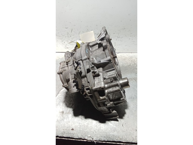 Recambio de caja cambios para volvo v70 familiar 2.4 20v turbo cat referencia OEM IAM P8636765 AUTOMATICO 01KV02736