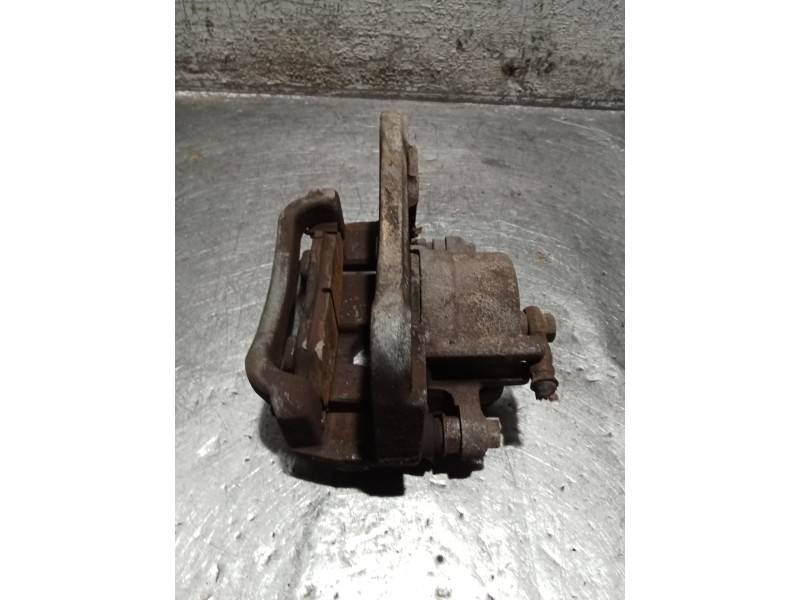 Recambio de pinza freno delantera izquierda para mitsubishi montero pinin (h60/h70) 2000 gdi (5-ptas.) referencia OEM IAM   