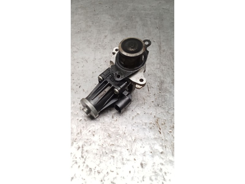 Recambio de valvula egr para opel corsa e color edition ecoflex referencia OEM IAM 705031030 701599120 14