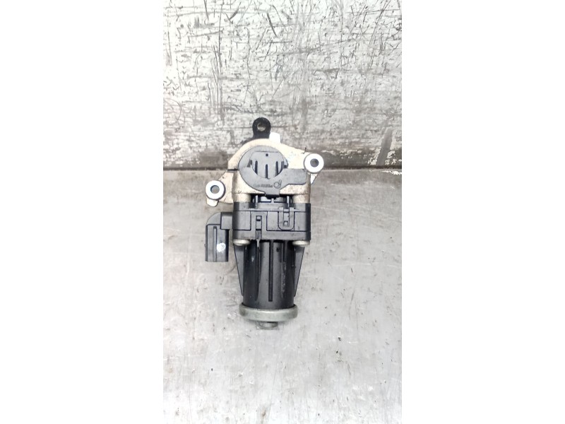 Recambio de valvula egr para opel corsa e color edition ecoflex referencia OEM IAM 705031030 701599120 14