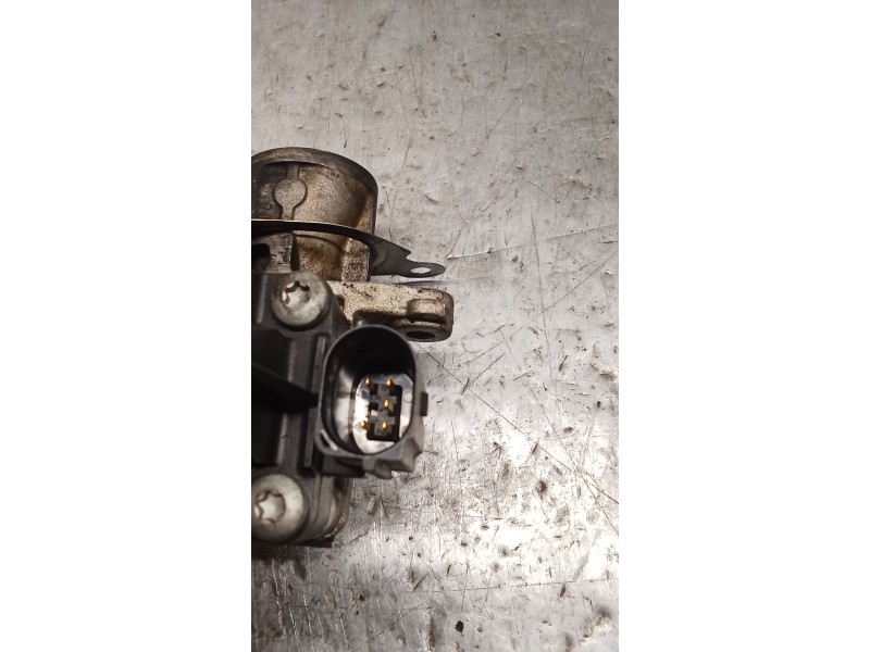 Recambio de valvula egr para opel corsa e color edition ecoflex referencia OEM IAM 705031030 701599120 14