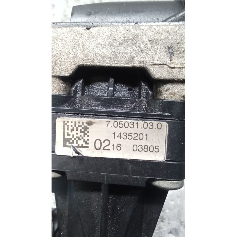 Recambio de valvula egr para opel corsa e color edition ecoflex referencia OEM IAM 705031030 701599120 14