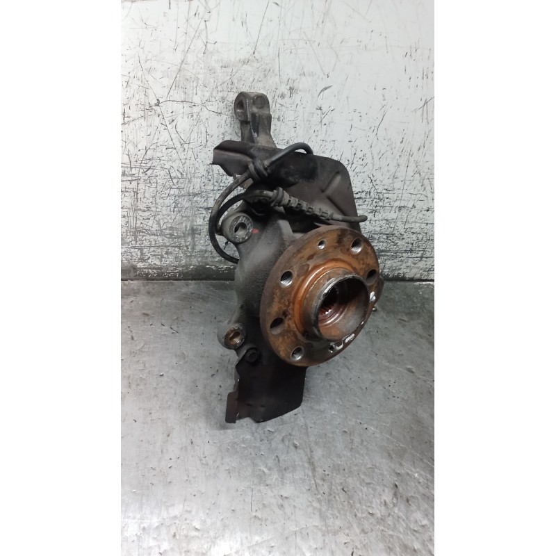 Recambio de mangueta delantera izquierda para opel corsa e color edition ecoflex referencia OEM IAM   14