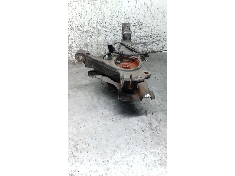 Recambio de mangueta delantera izquierda para opel corsa e color edition ecoflex referencia OEM IAM   14